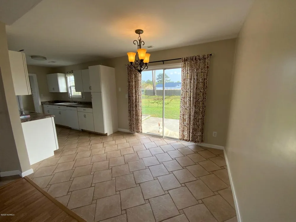 205 Zachary Lane Hubert, NC 28539