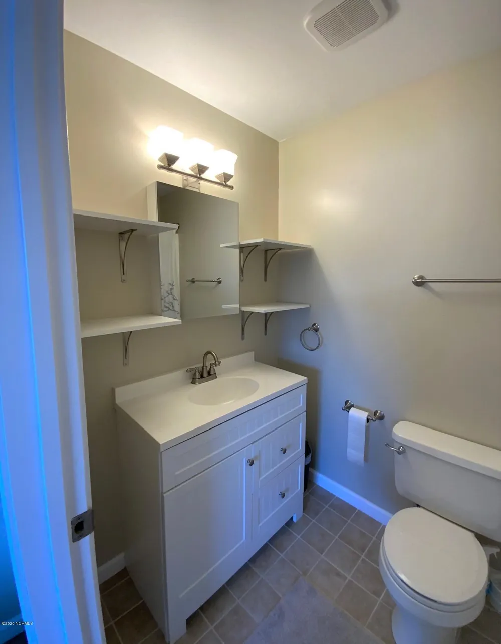 205 Zachary Lane Hubert, NC 28539