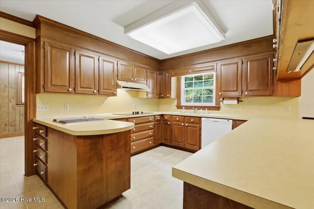 1013 Arrowhead Drive Snow Hill, NC 28580