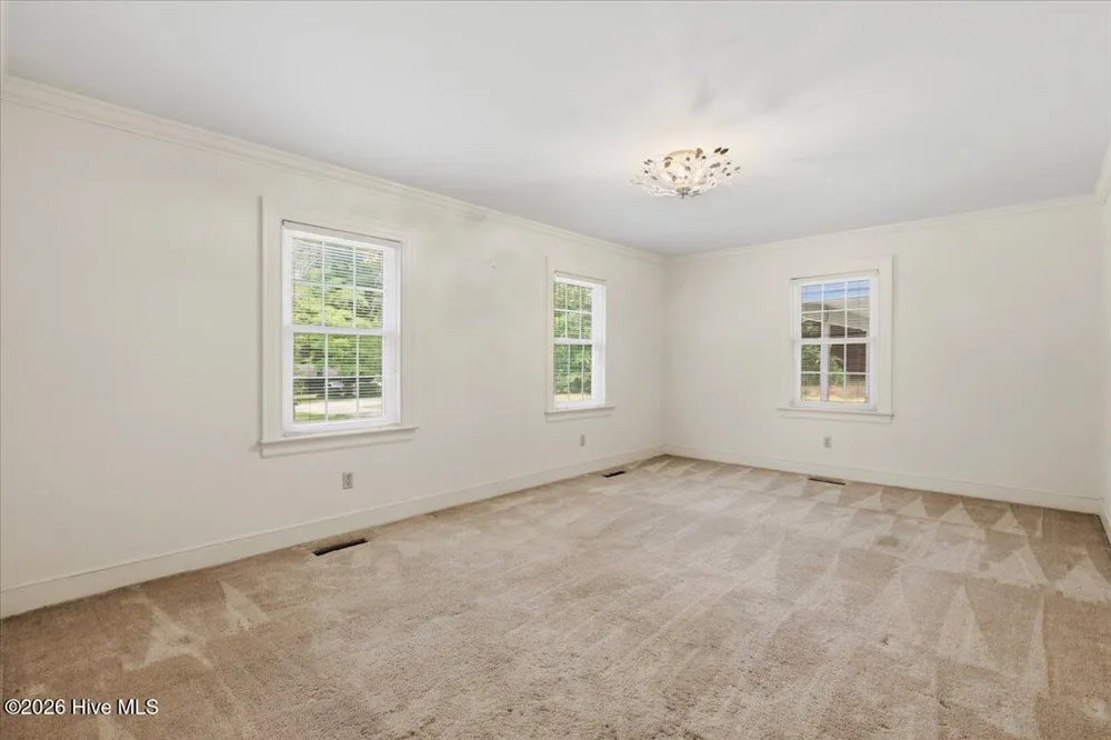 1013 Arrowhead Drive Snow Hill, NC 28580