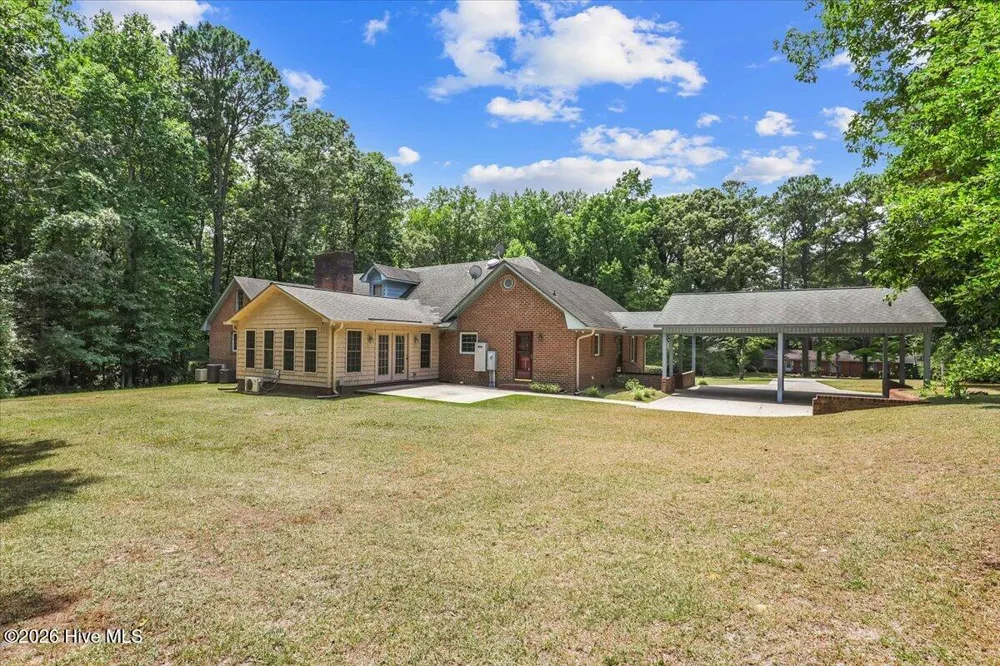1013 Arrowhead Drive Snow Hill, NC 28580