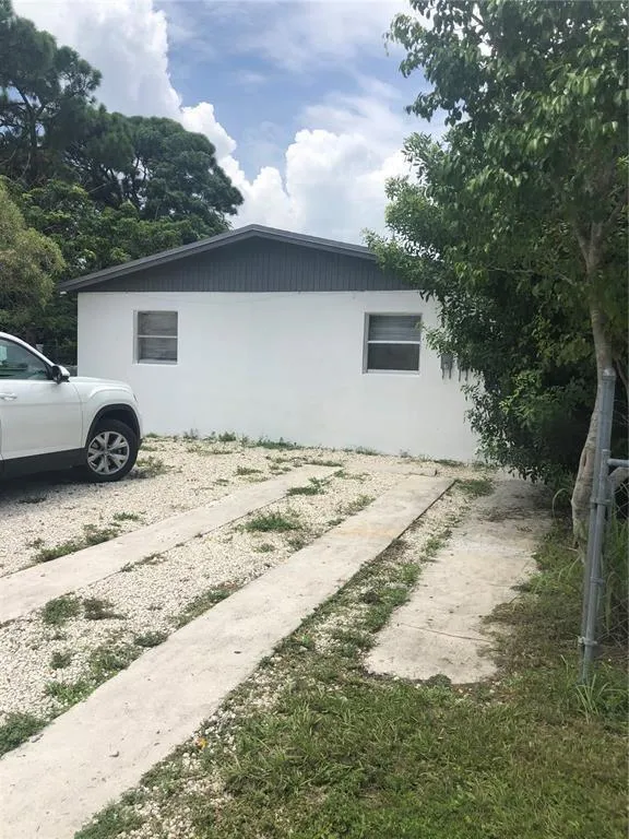 839 NW 14TH WAY #1 Fort Lauderdale, FL 33311