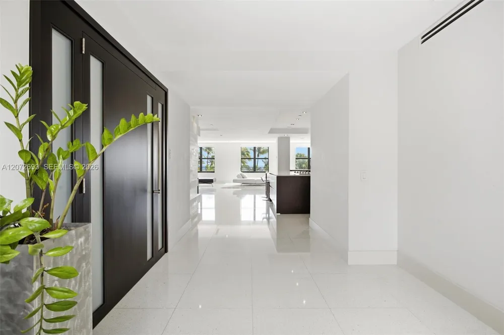 1330 Ocean Dr #3CA Miami Beach, FL 33139