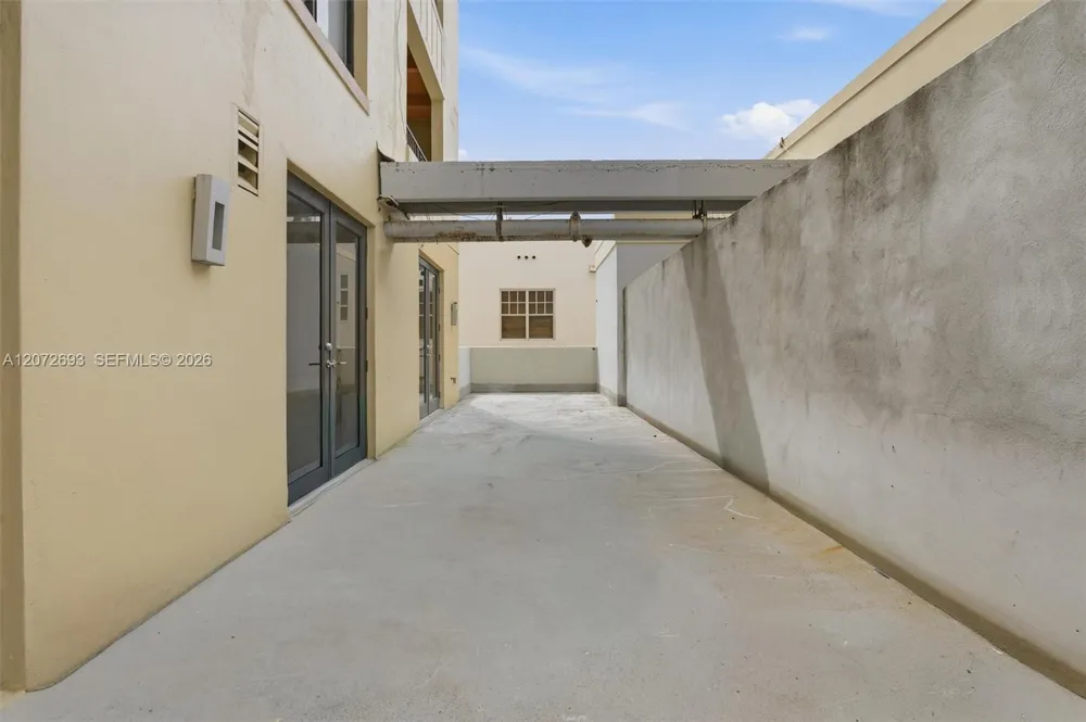 1330 Ocean Dr #3CA Miami Beach, FL 33139