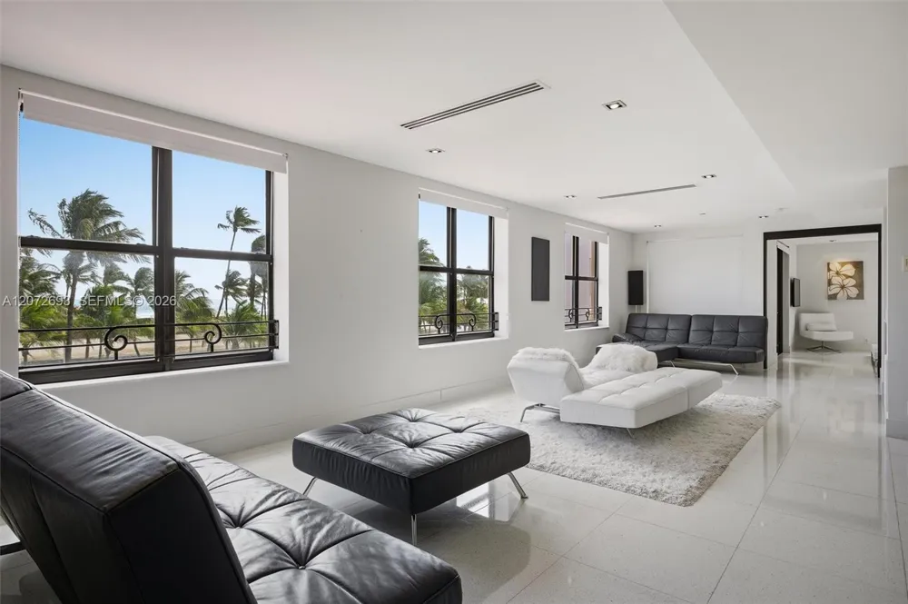 1330 Ocean Dr #3CA Miami Beach, FL 33139