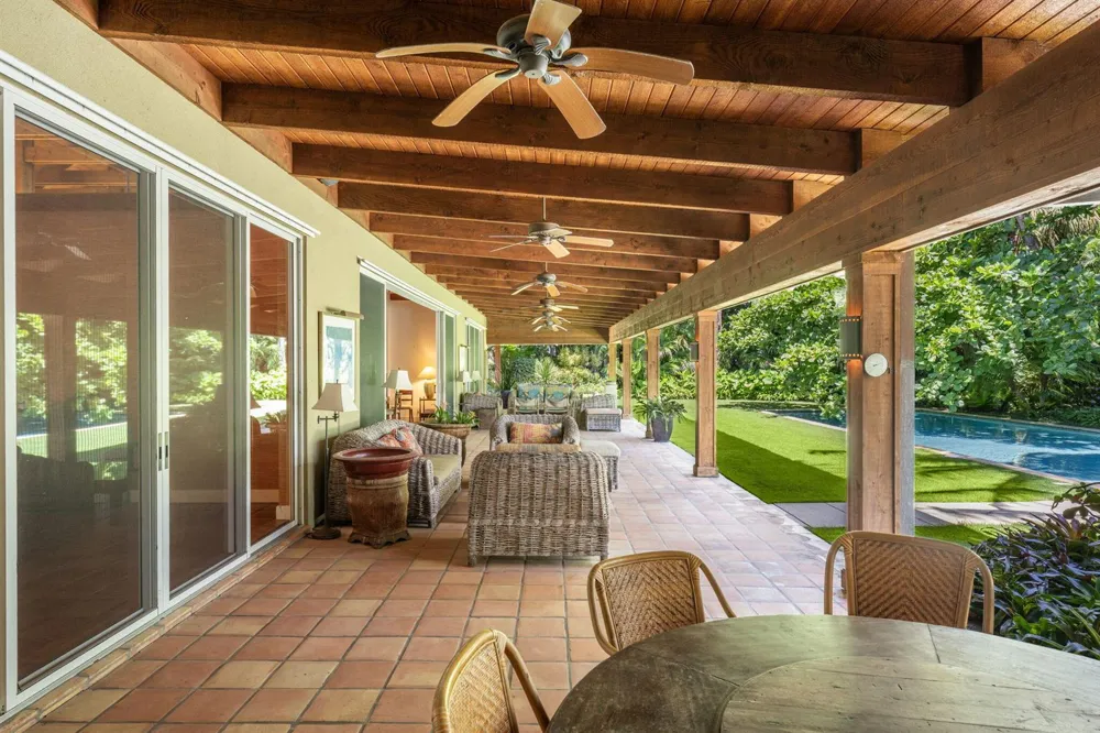 6 La Costa Way Palm Beach, FL 33480