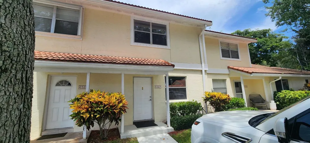 6327 Walk Circle Boca Raton, FL 33433