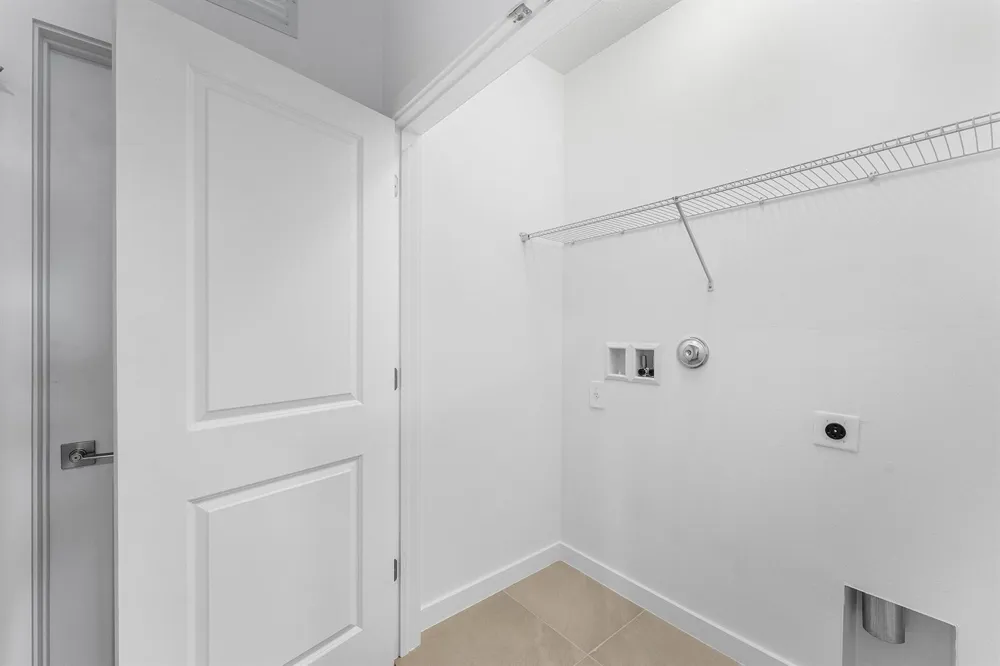 157 LAKESIDE LANDING COURT Royal Palm Beach, FL 33411