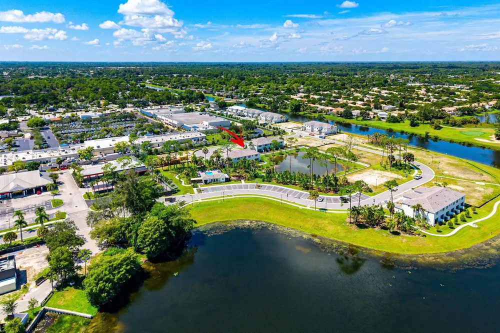 157 LAKESIDE LANDING COURT Royal Palm Beach, FL 33411