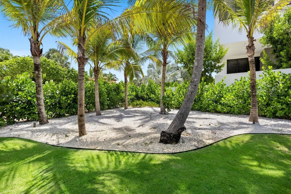 3415 Flagler Drive West Palm Beach, FL 33407