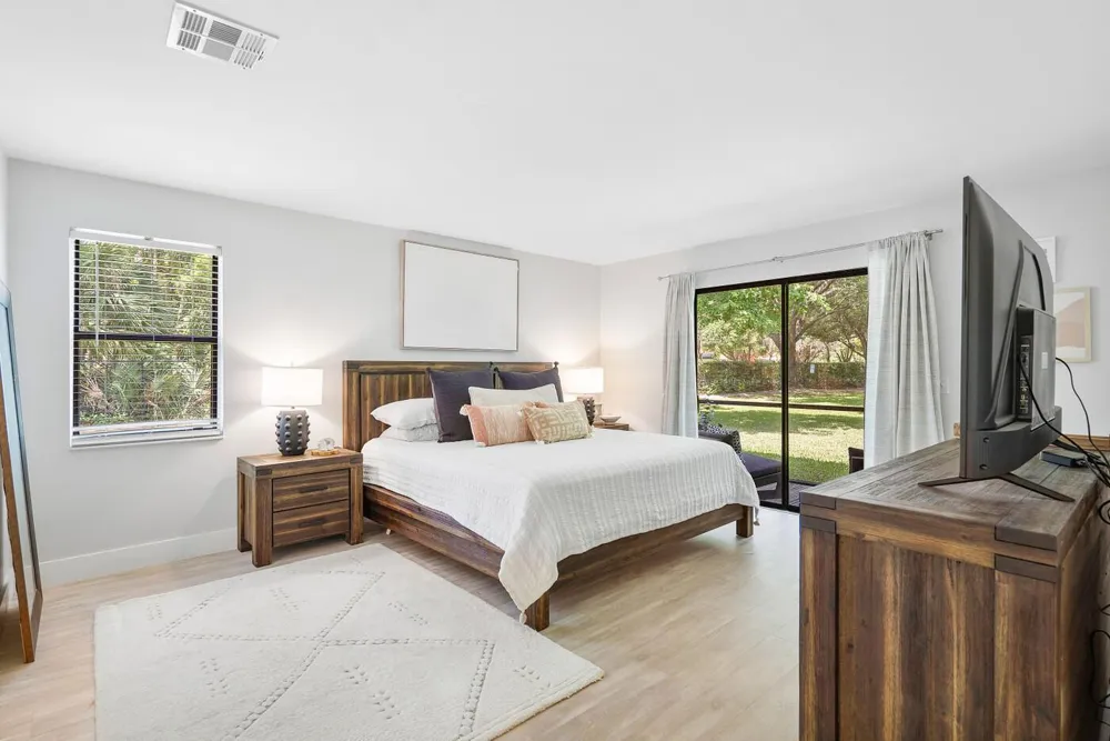 13095 BELHAVEN COURT #6 Wellington, FL 33414
