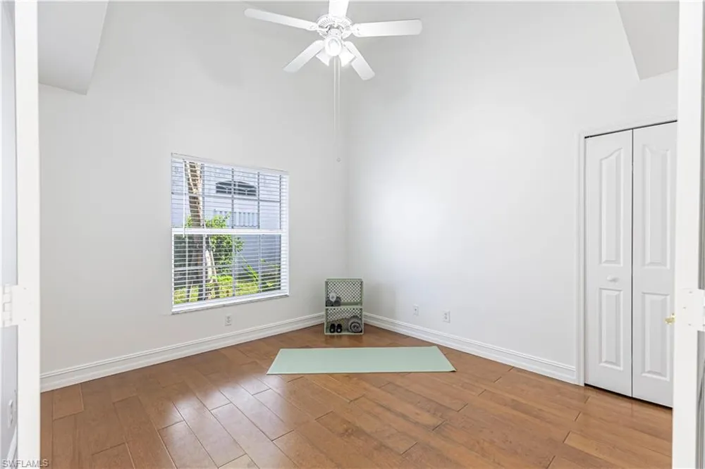 5446 Whitten Drive #19 Naples, FL 34104