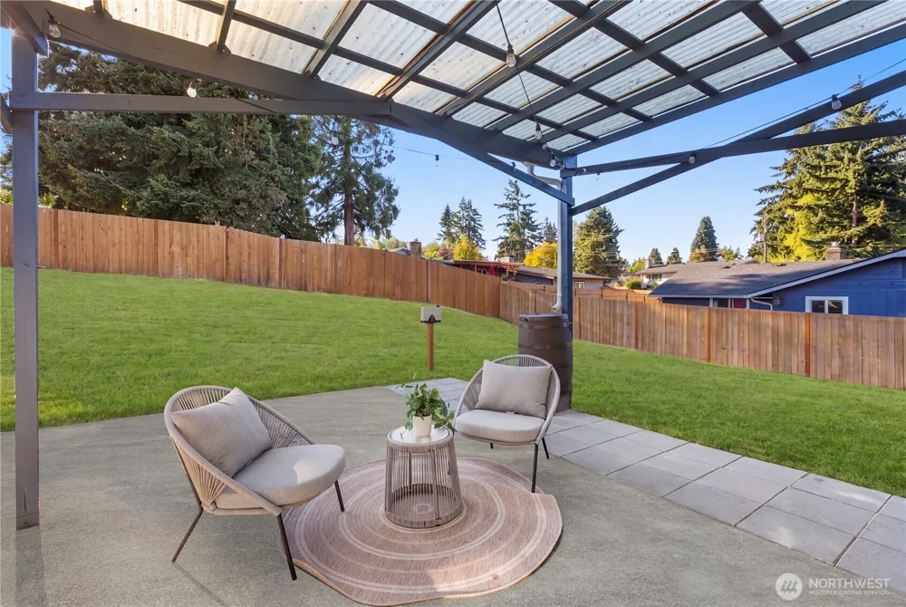 33211 26th Avenue SW Federal Way, WA 98023