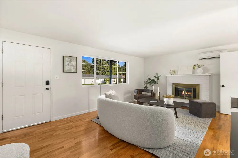 33211 26th Avenue SW Federal Way, WA 98023