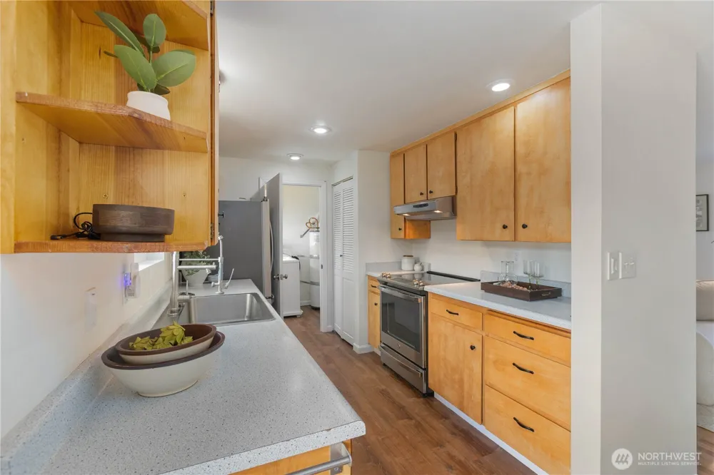 33211 26th Avenue SW Federal Way, WA 98023