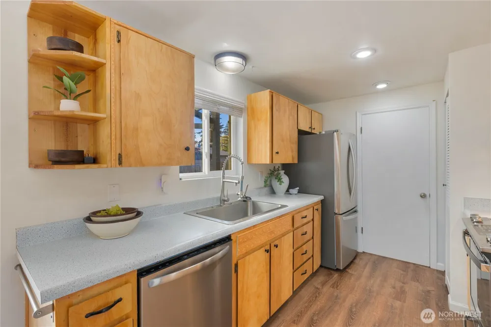 33211 26th Avenue SW Federal Way, WA 98023