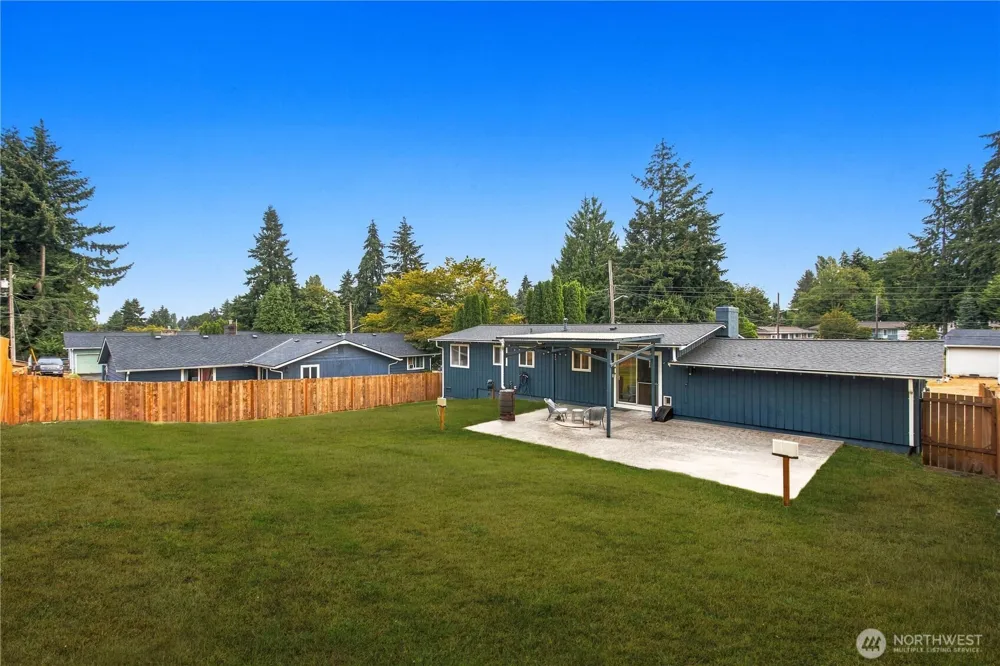 33211 26th Avenue SW Federal Way, WA 98023
