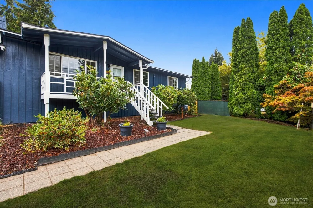 33211 26th Avenue SW Federal Way, WA 98023