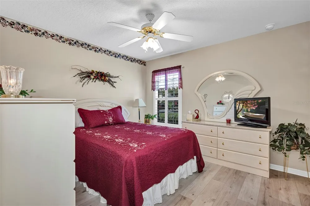 3051 KEEL COURT Tavares, FL 32778