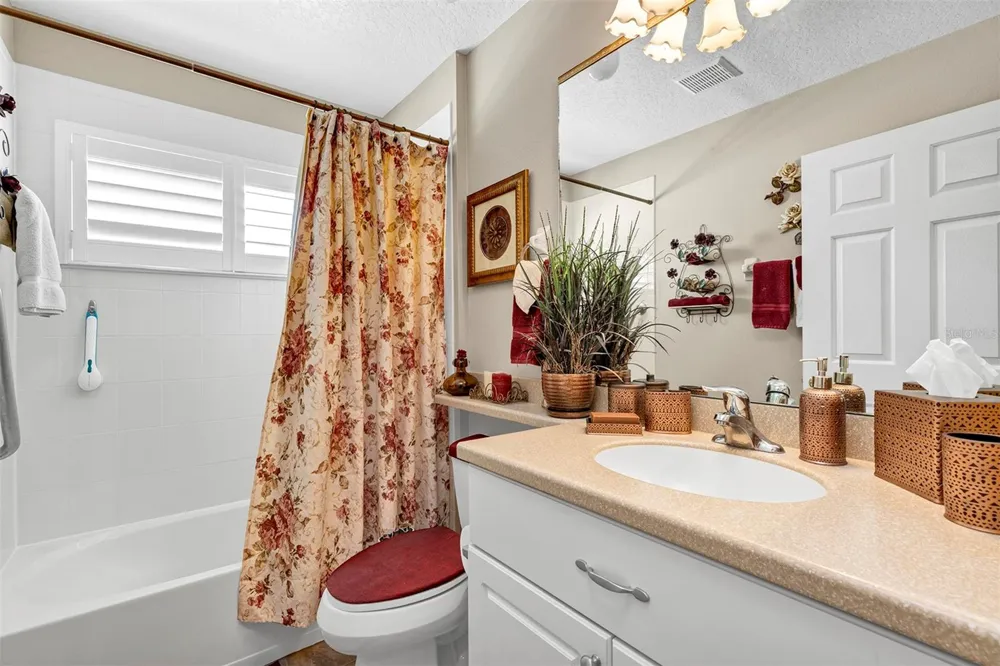 3051 KEEL COURT Tavares, FL 32778