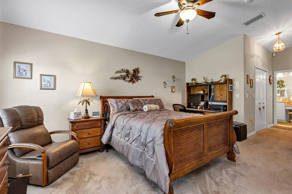 3051 KEEL COURT Tavares, FL 32778