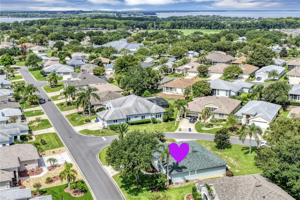 3051 KEEL COURT Tavares, FL 32778
