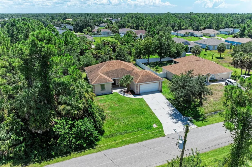 3190 BAY CITY TERRACE North Port, FL 34286