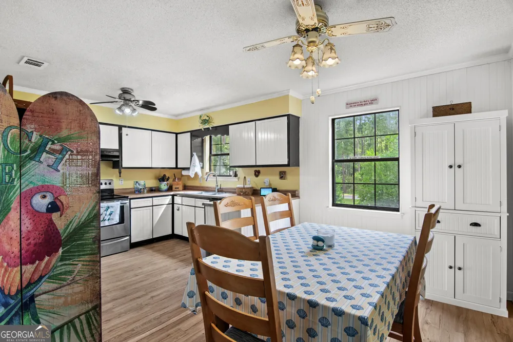 641 Tideland DR Midway, GA 31320