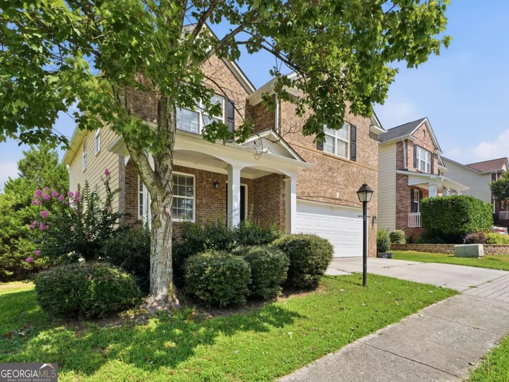 2828 Farmstead CT Grayson, GA 30017