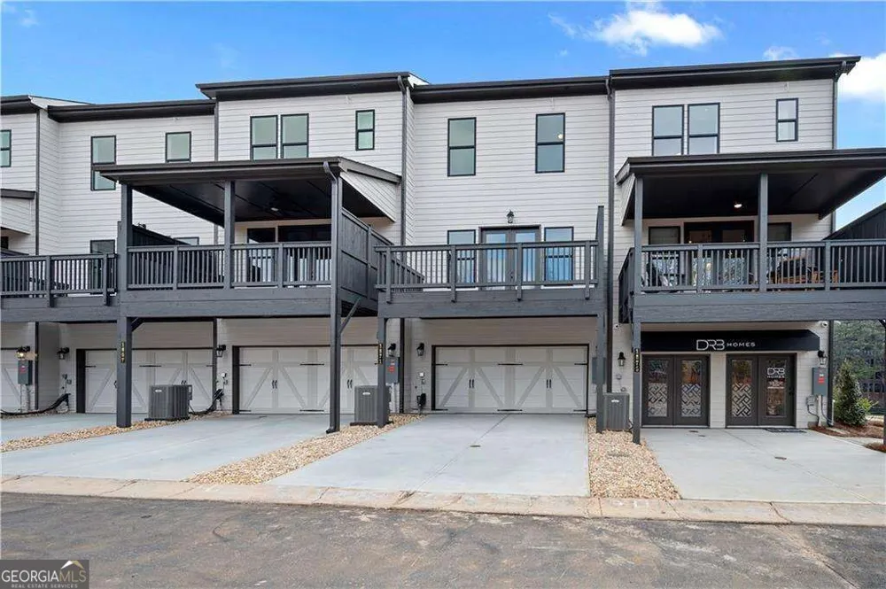 1871 Marisol CIR NW Kennesaw, GA 30144