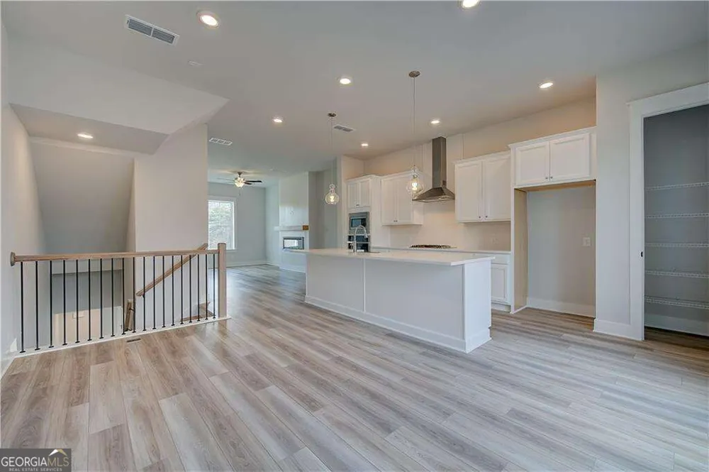 1871 Marisol CIR NW Kennesaw, GA 30144