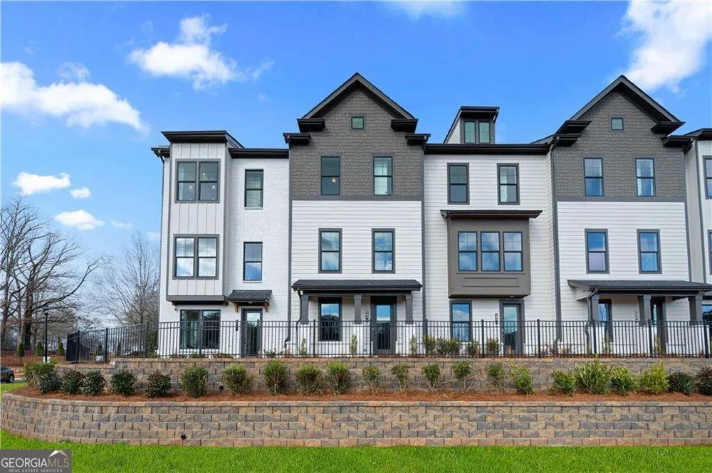 1871 Marisol CIR NW Kennesaw, GA 30144