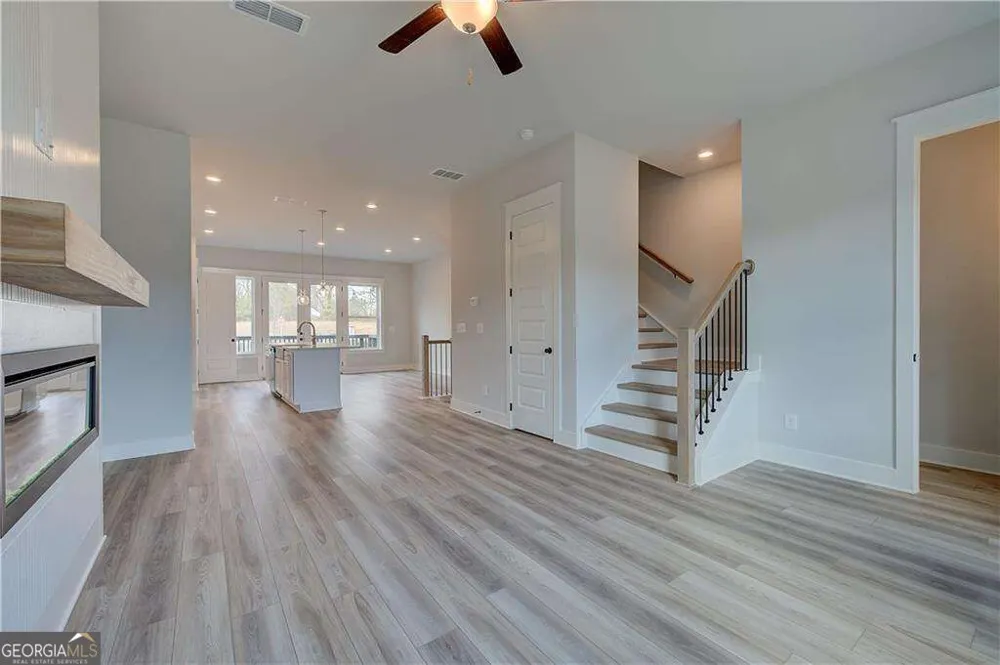 1871 Marisol CIR NW Kennesaw, GA 30144