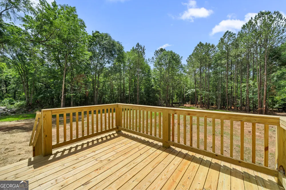 1617 Sweet City RD Elberton, GA 30635