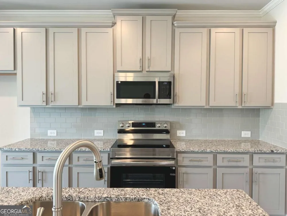 4003 Streamlet WAY Gainesville, GA 30506