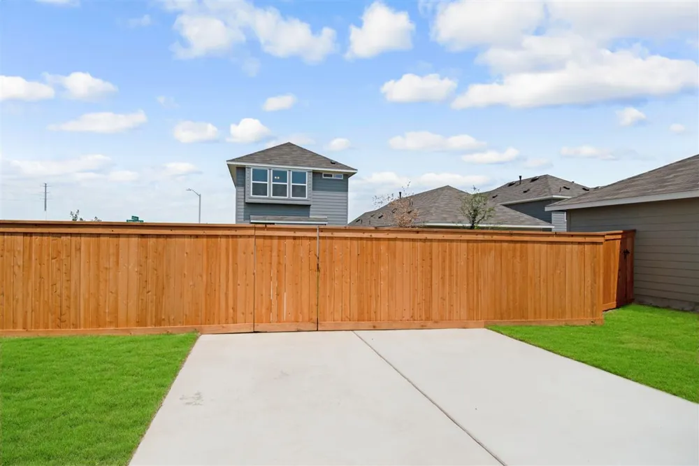 404 Spiny Lizard Lane San Marcos, TX 78666