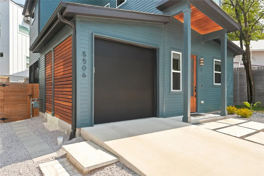 5506 Hudson Street #2 Austin, TX 78721