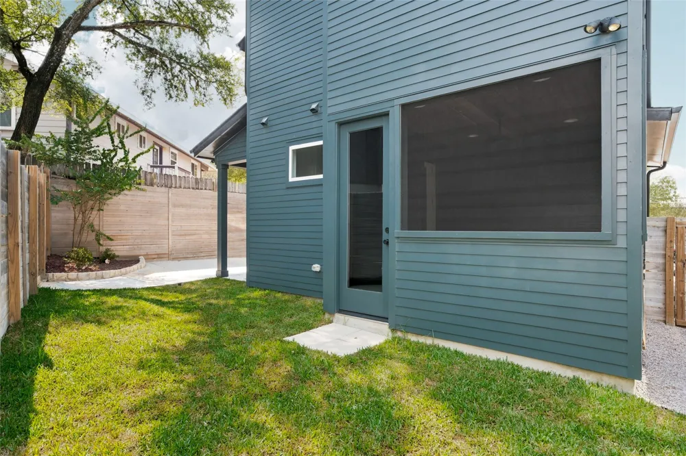 5506 Hudson Street #2 Austin, TX 78721