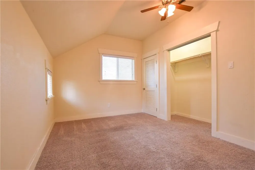5405 Avenue H #B Austin, TX 78751