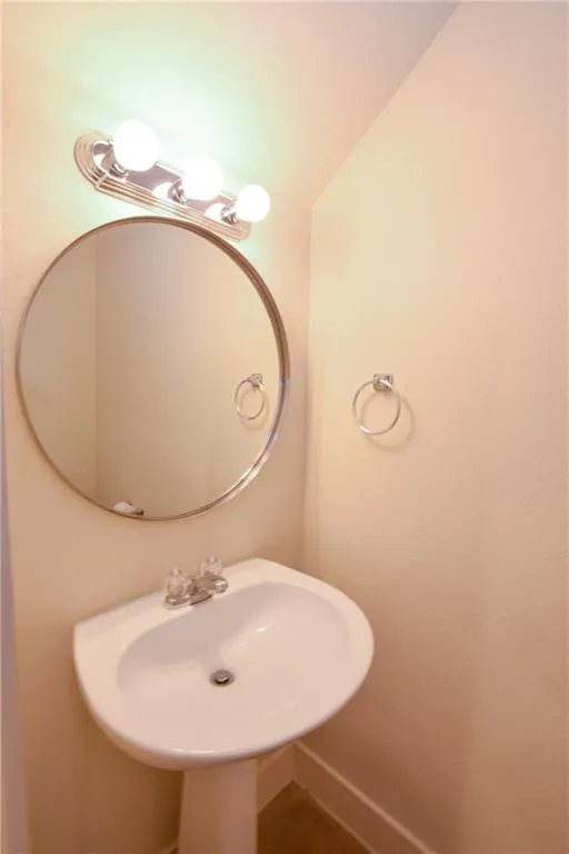 5405 Avenue H #B Austin, TX 78751