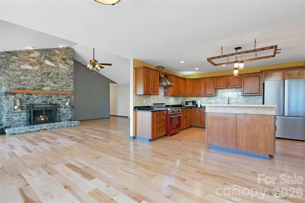 157 Kawani Lane Brevard, NC 28712