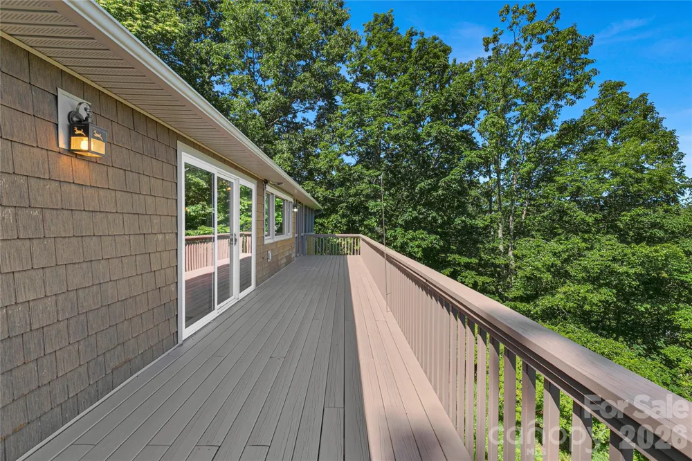157 Kawani Lane Brevard, NC 28712