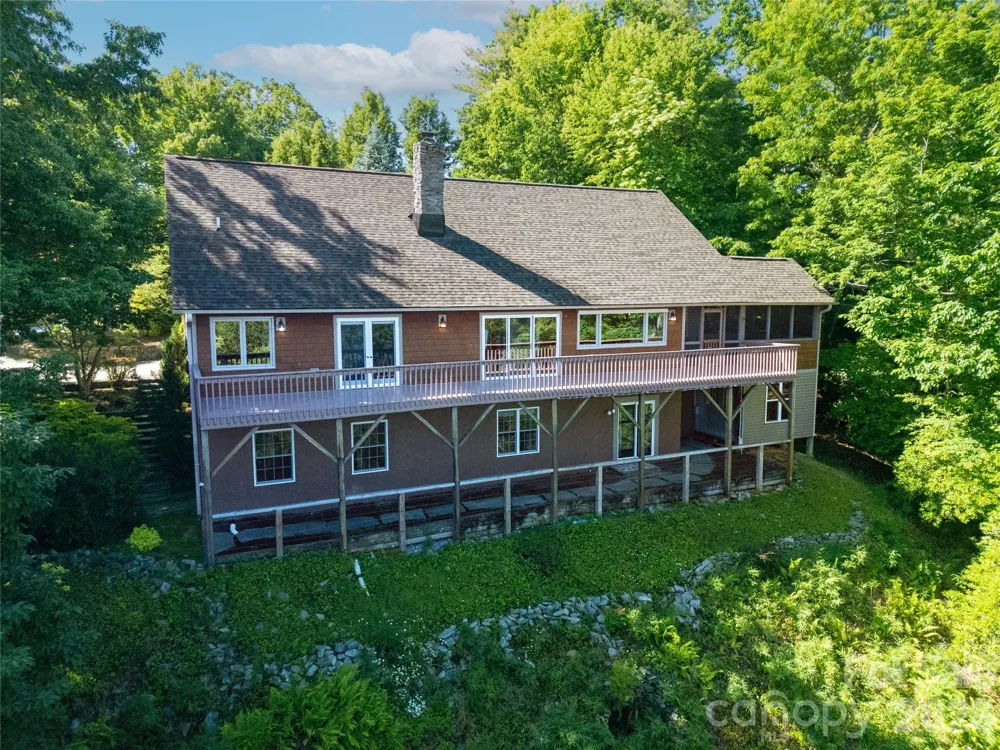 157 Kawani Lane Brevard, NC 28712