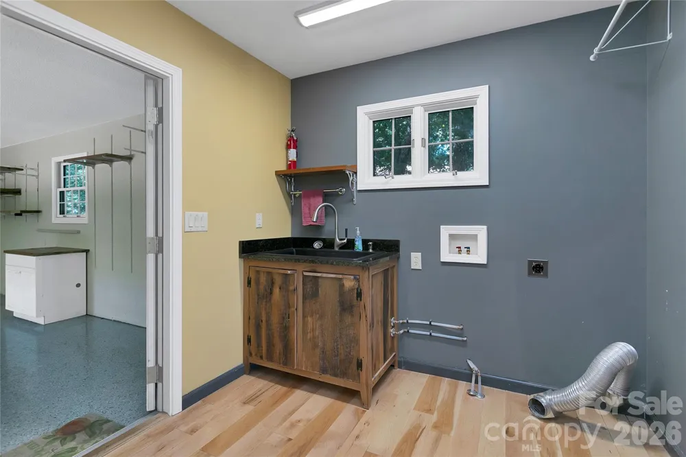 157 Kawani Lane Brevard, NC 28712