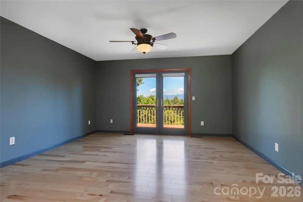 157 Kawani Lane Brevard, NC 28712