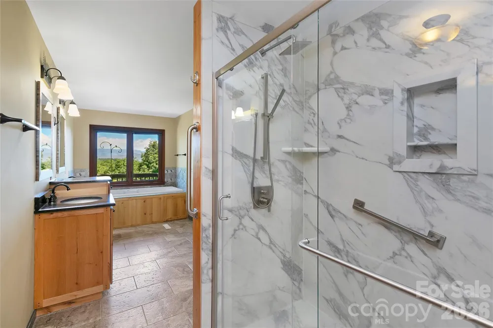 157 Kawani Lane Brevard, NC 28712