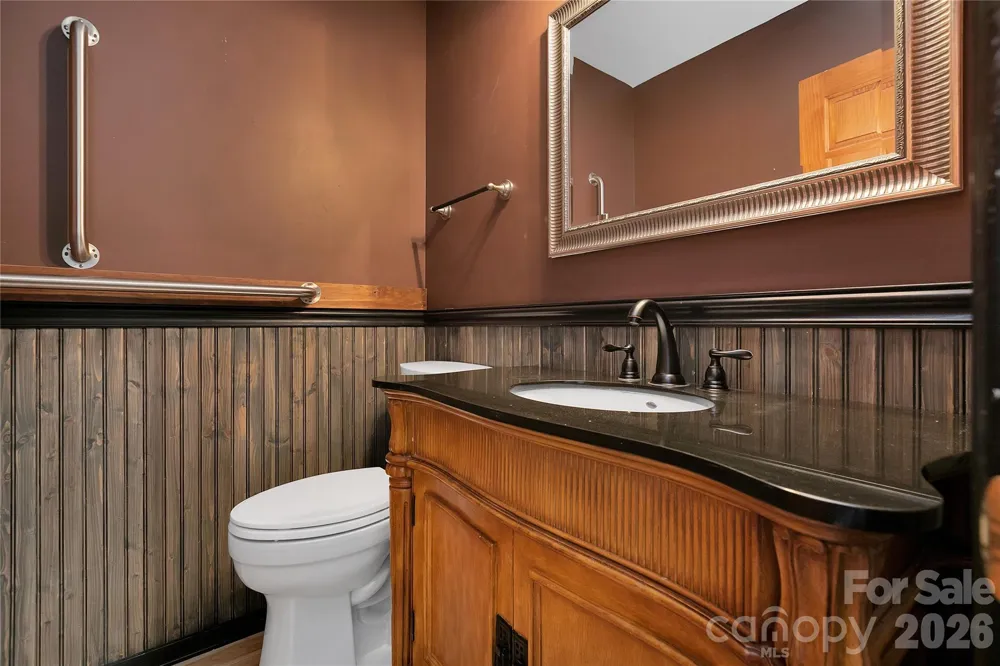 157 Kawani Lane Brevard, NC 28712