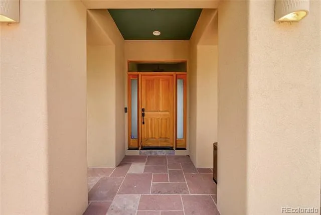 365 Vasquez Court Lyons, CO 80540