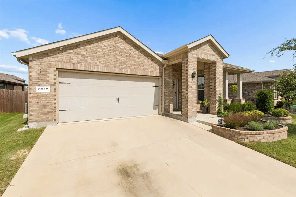 8217 Burma Drive Fort Worth, TX 76131