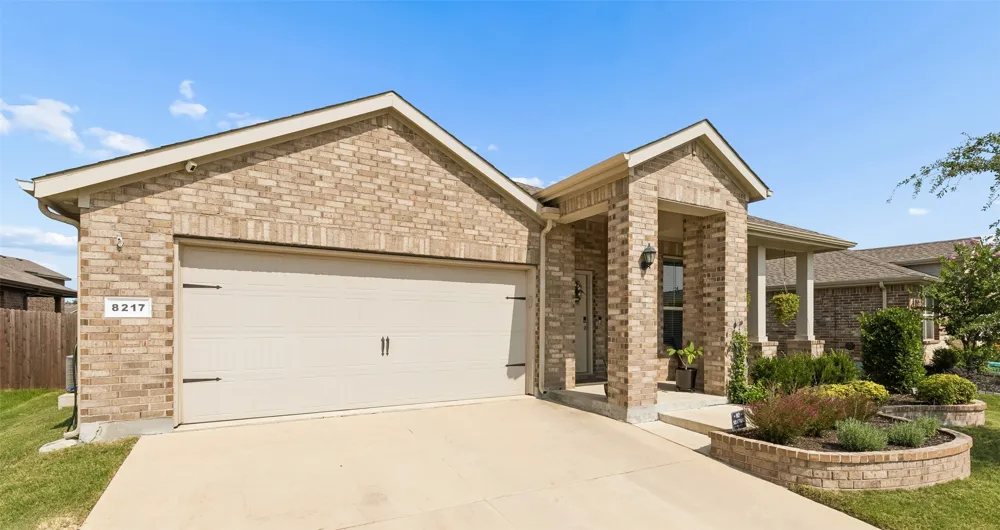 8217 Burma Drive Fort Worth, TX 76131